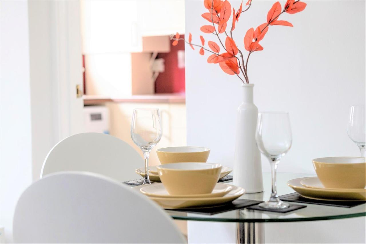 Stunning 1 Bed At Holyrood Palace & Arthurs Seat EDI Buitenkant foto
