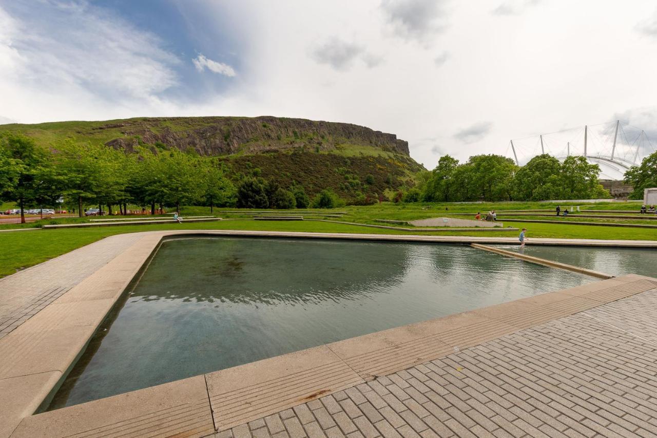 Stunning 1 Bed At Holyrood Palace & Arthurs Seat EDI Buitenkant foto